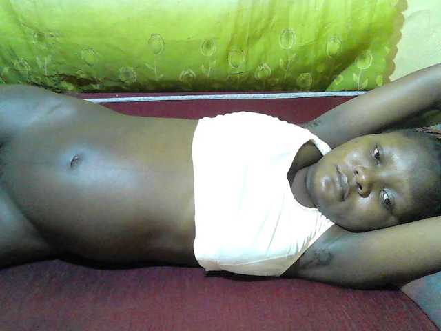 sexy-jenny live cam on BongaCams