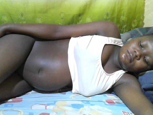 sexy-jenny live cam on UnifiedCams