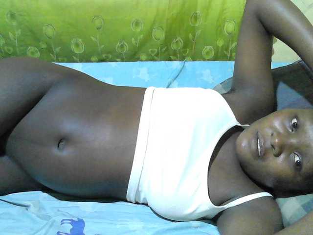 sexy-jenny live cam on BongaCams