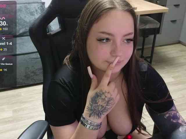 MeowKelly webcam