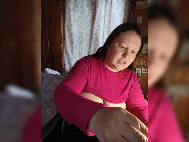 Dilfina's BongaCams show and profile