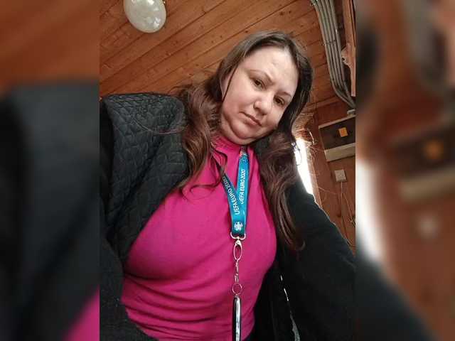 Dilfina's BongaCams show and profile