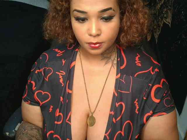 leandragoldie19 webcam