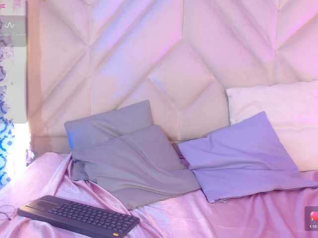 Issa-tay1 live cam on BongaCams