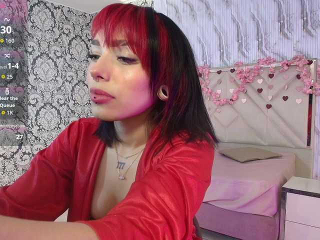 Issa-tay1's BongaCams show and profile