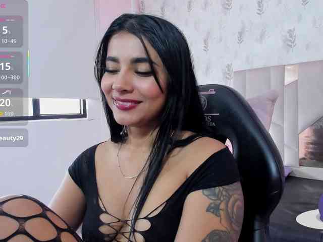 Gaby-tay1