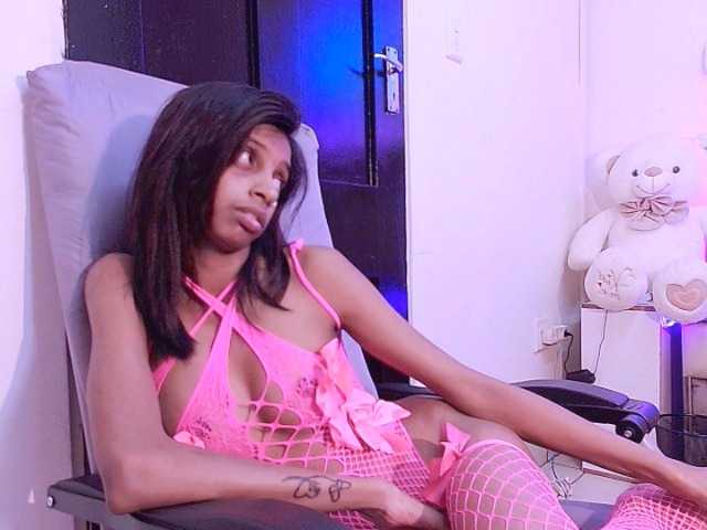 indiansexybtx, live now on BongaCams