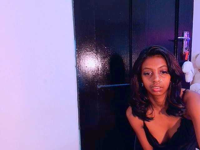 indiansexybtx live cam on BongaCams