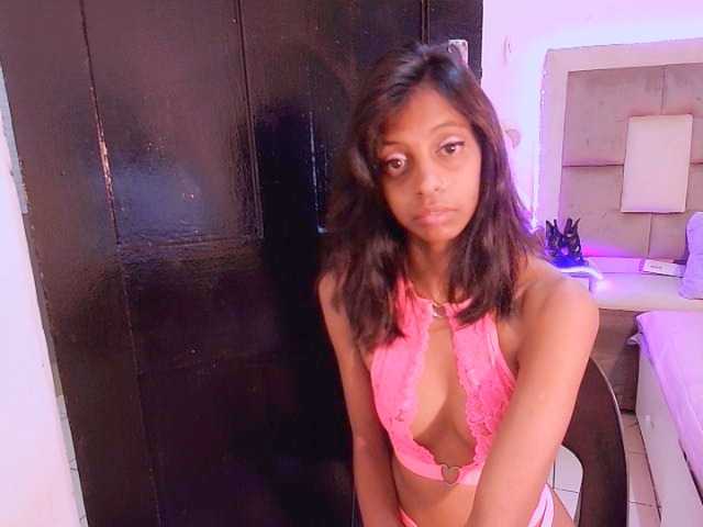 indiansexybtx live cam on BongaCams