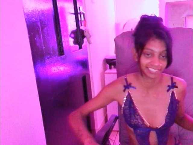 indiansexybtx live cam on BongaCams