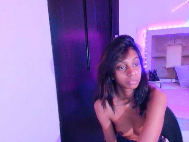 indiansexybtx live cam on BongaCams