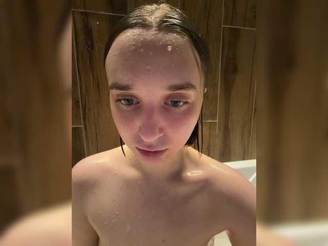tamagotchigirl live webcam show