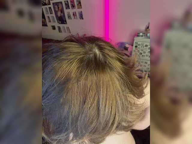  tamagotchigirl chat room