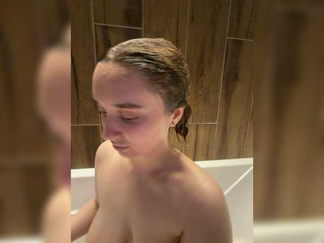 tamagotchigirl live webcam show