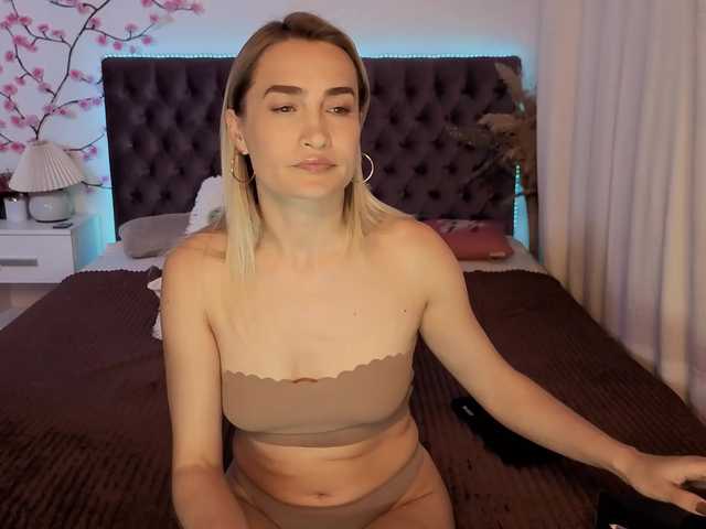 KateOweens live cam on BongaCams