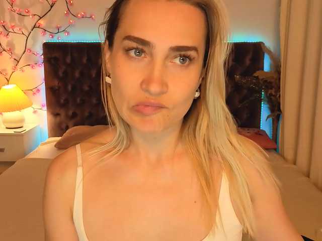 KateOweens live cam on BongaCams