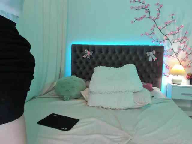 KateOweens webcam
