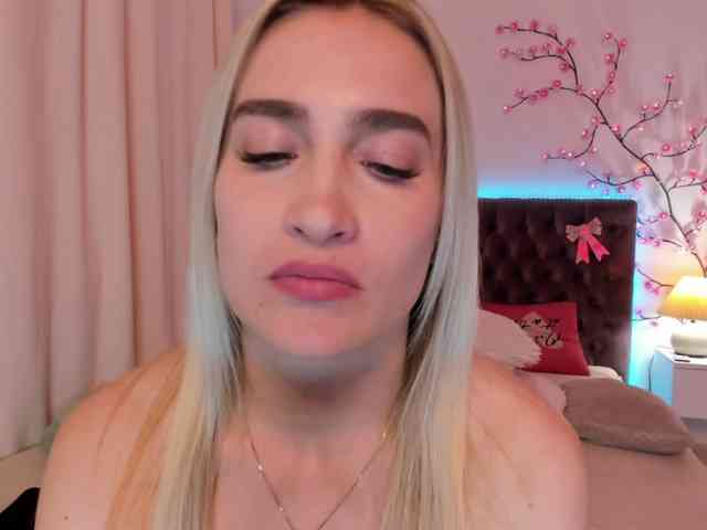 KateOweens webcam