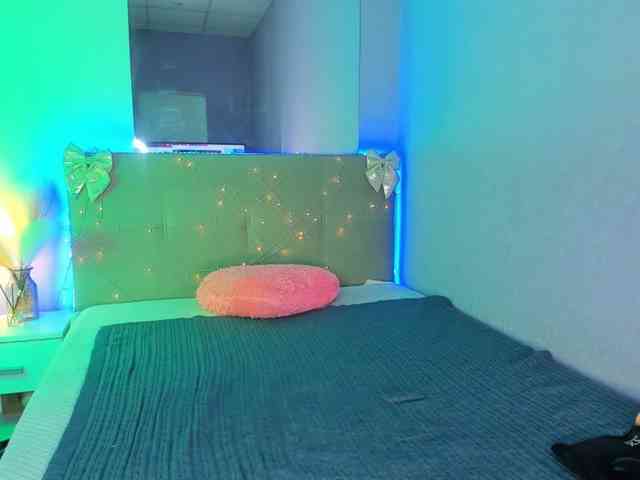 CurlyDream webcam