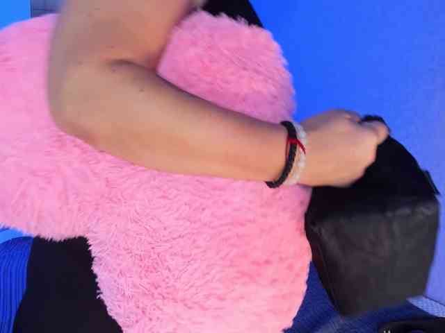 CurlyDream webcam