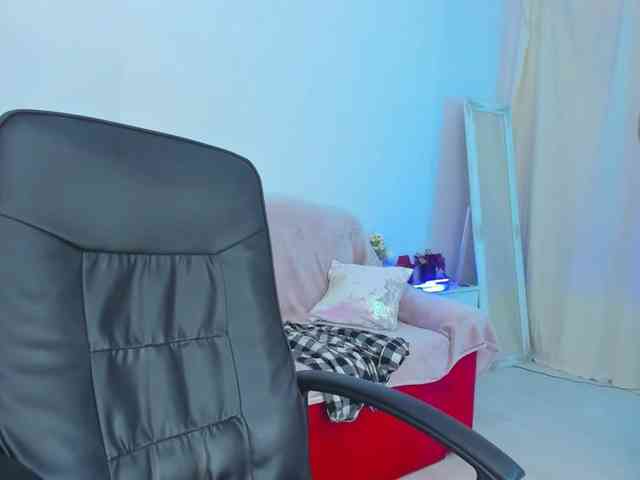 CurlyDream webcam
