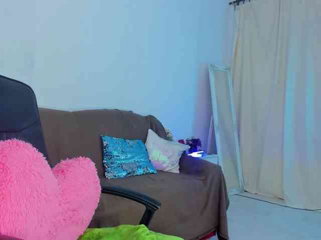 CurlyDream webcam