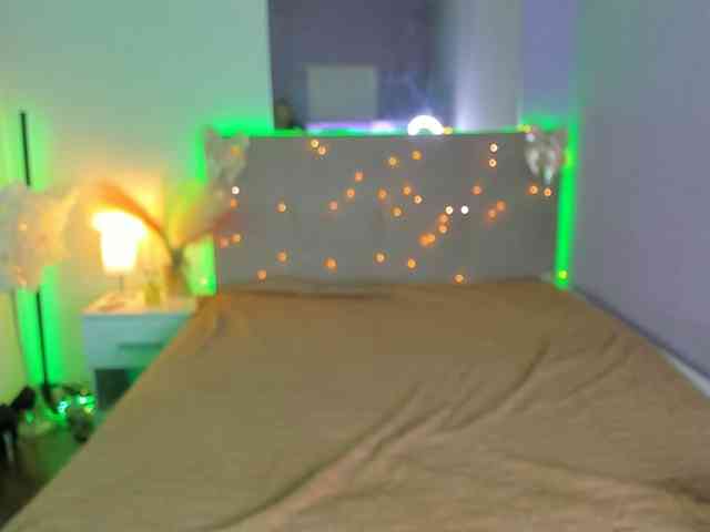 CurlyDream webcam