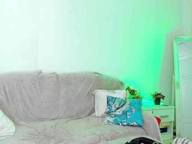 CurlyDream webcam