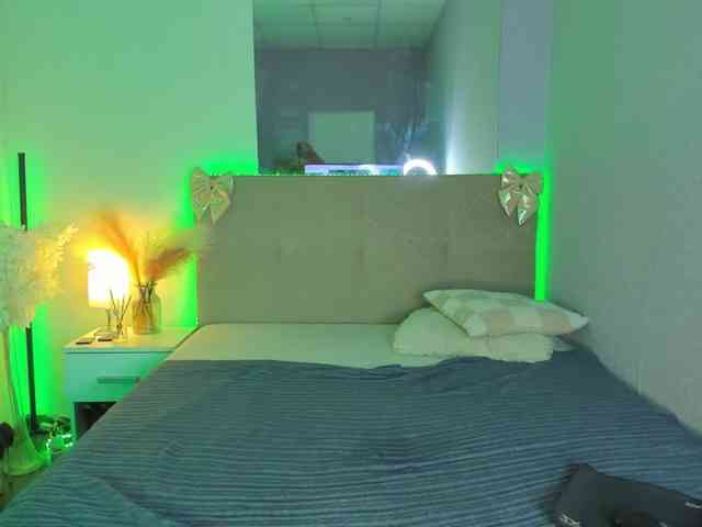 CurlyDream webcam
