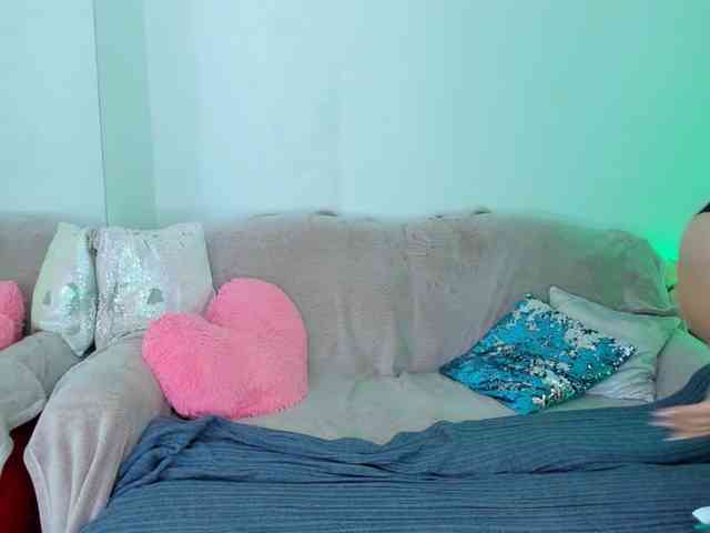 CurlyDream webcam