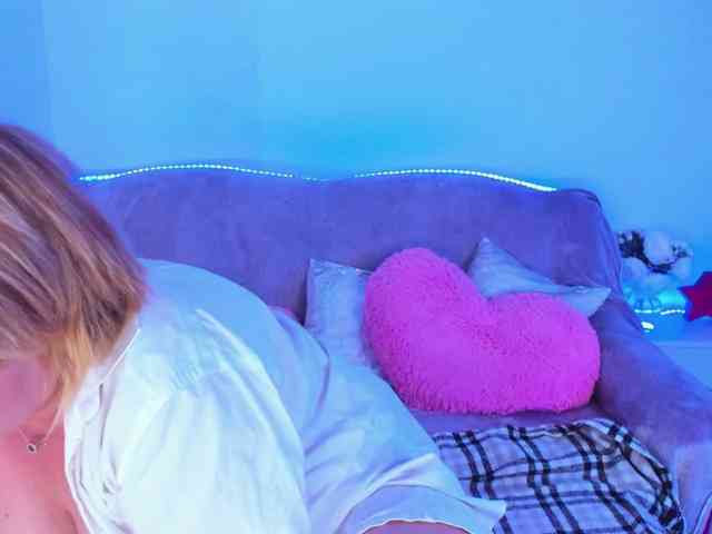 CurlyDream webcam