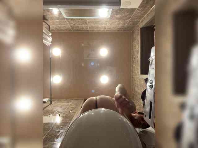 Marlone1998 Live Webcam on BongaCams