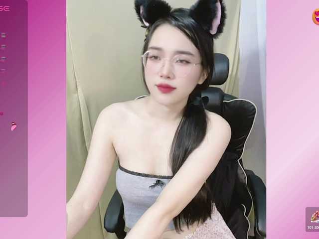Lilybabe20 live cam on BongaCams