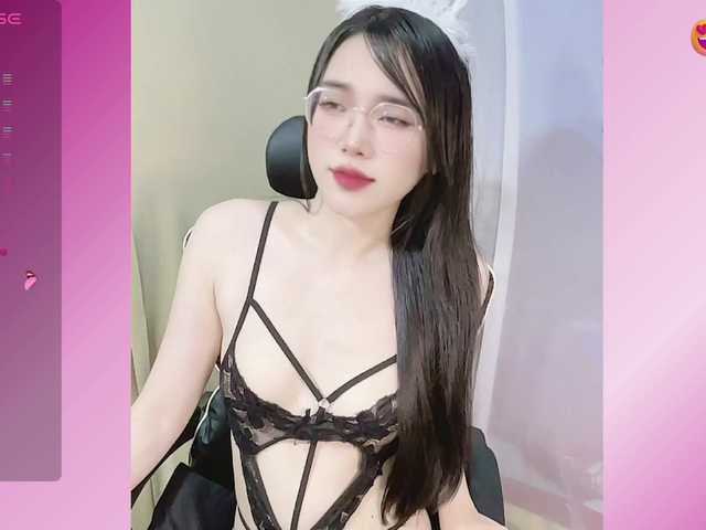 Lilybabe20 live cam on BongaCams