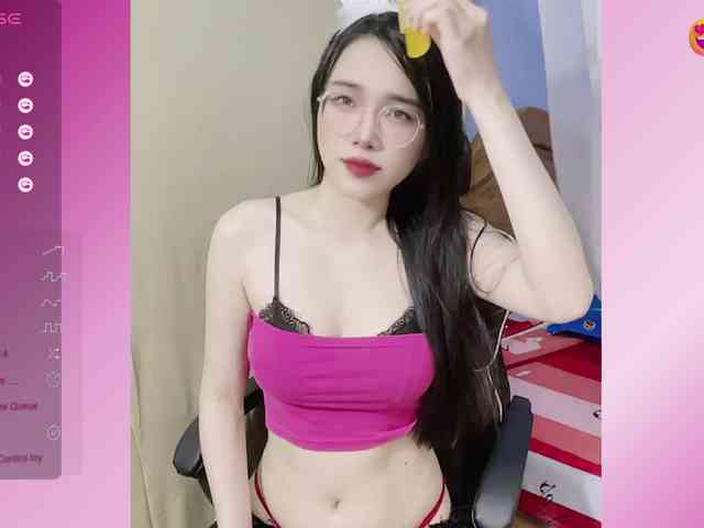 Lilybabe20 webcam