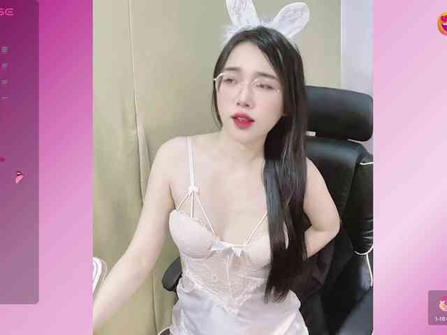 Lilybabe20 webcam
