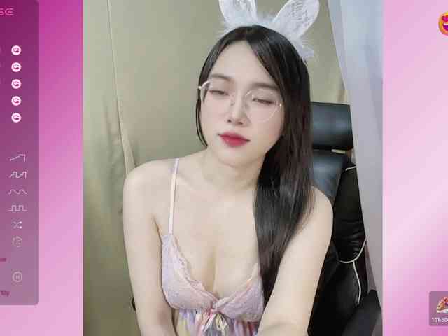 Lilybabe20 webcam