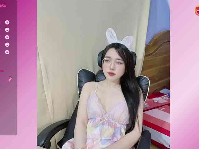 Lilybabe20 webcam