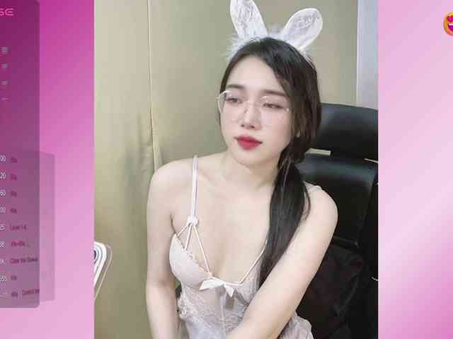 Lilybabe20 webcam