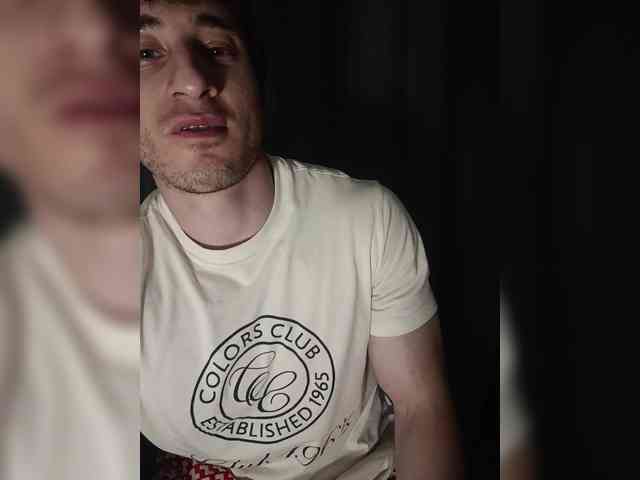 eric-daimondxxx Live Webcam on BongaCams