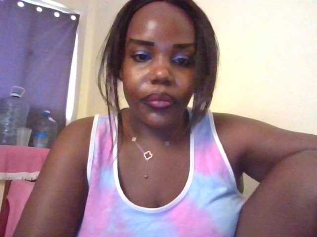 NewBird live webcam show