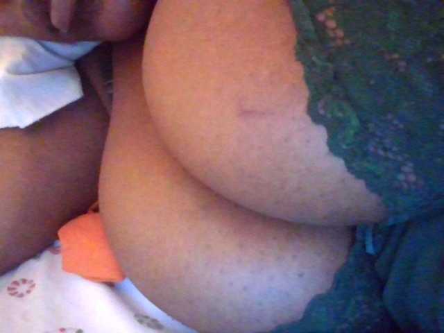 NewBird live cam on BongaCams