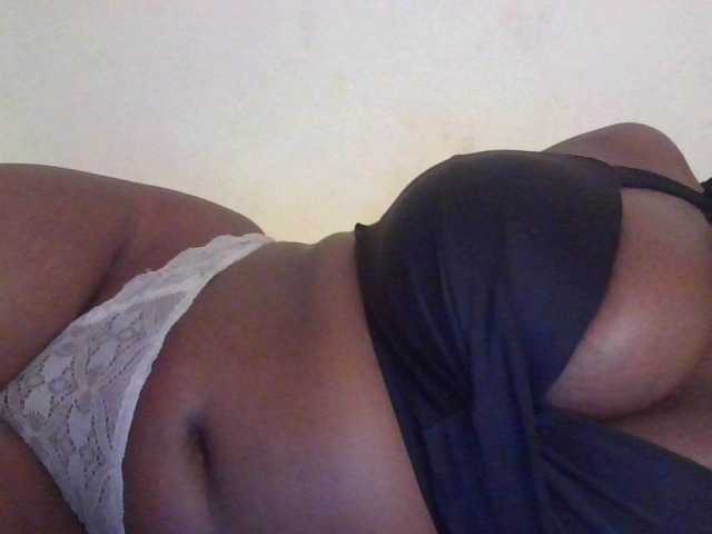 NewBird, en vivo ahora en BongaCams