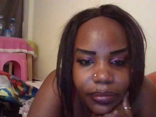 NewBird live webcam show