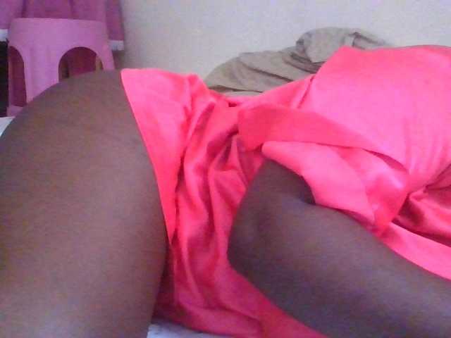 NewBird live cam on BongaCams