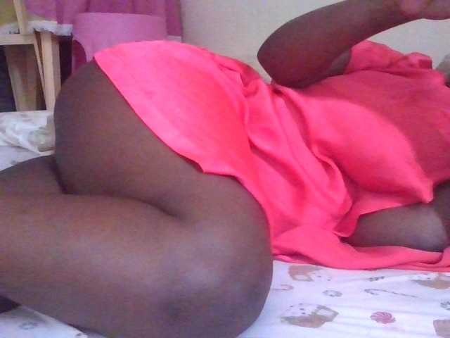 NewBird live cam on BongaCams