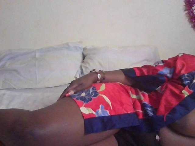 NewBird live cam on BongaCams