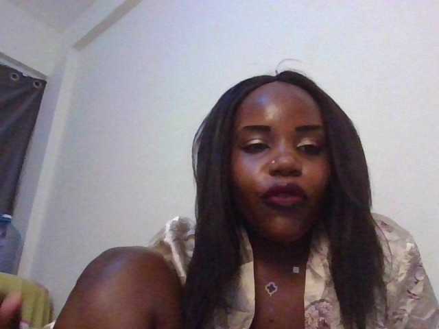 NewBird live webcam show