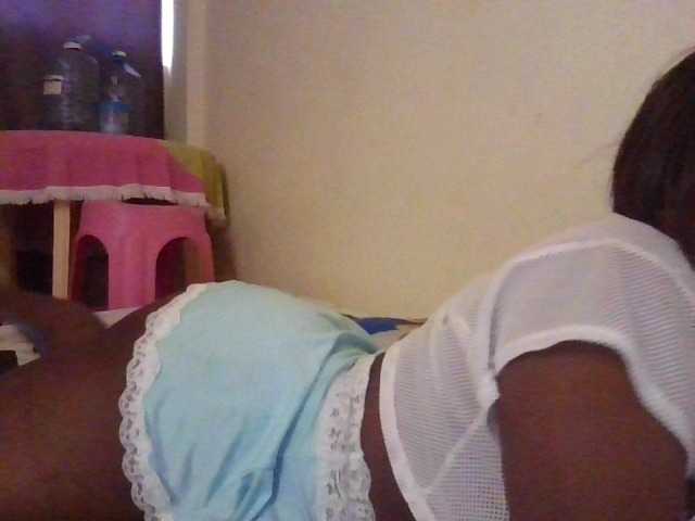NewBird live webcam show
