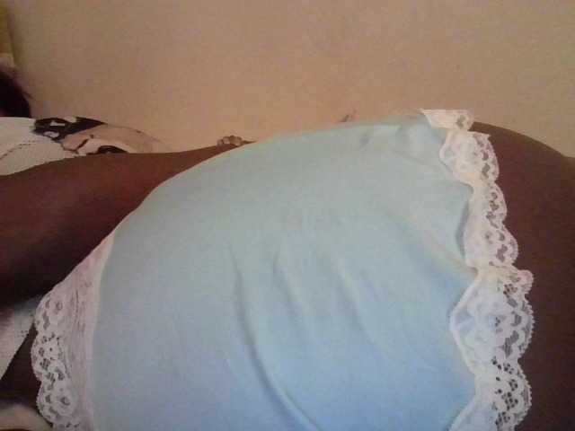 NewBird live webcam show